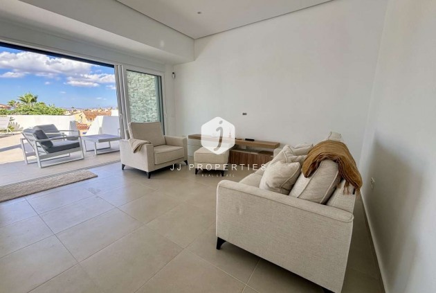 Resale - Villa -
Ciudad Quesada - Costa Blanca