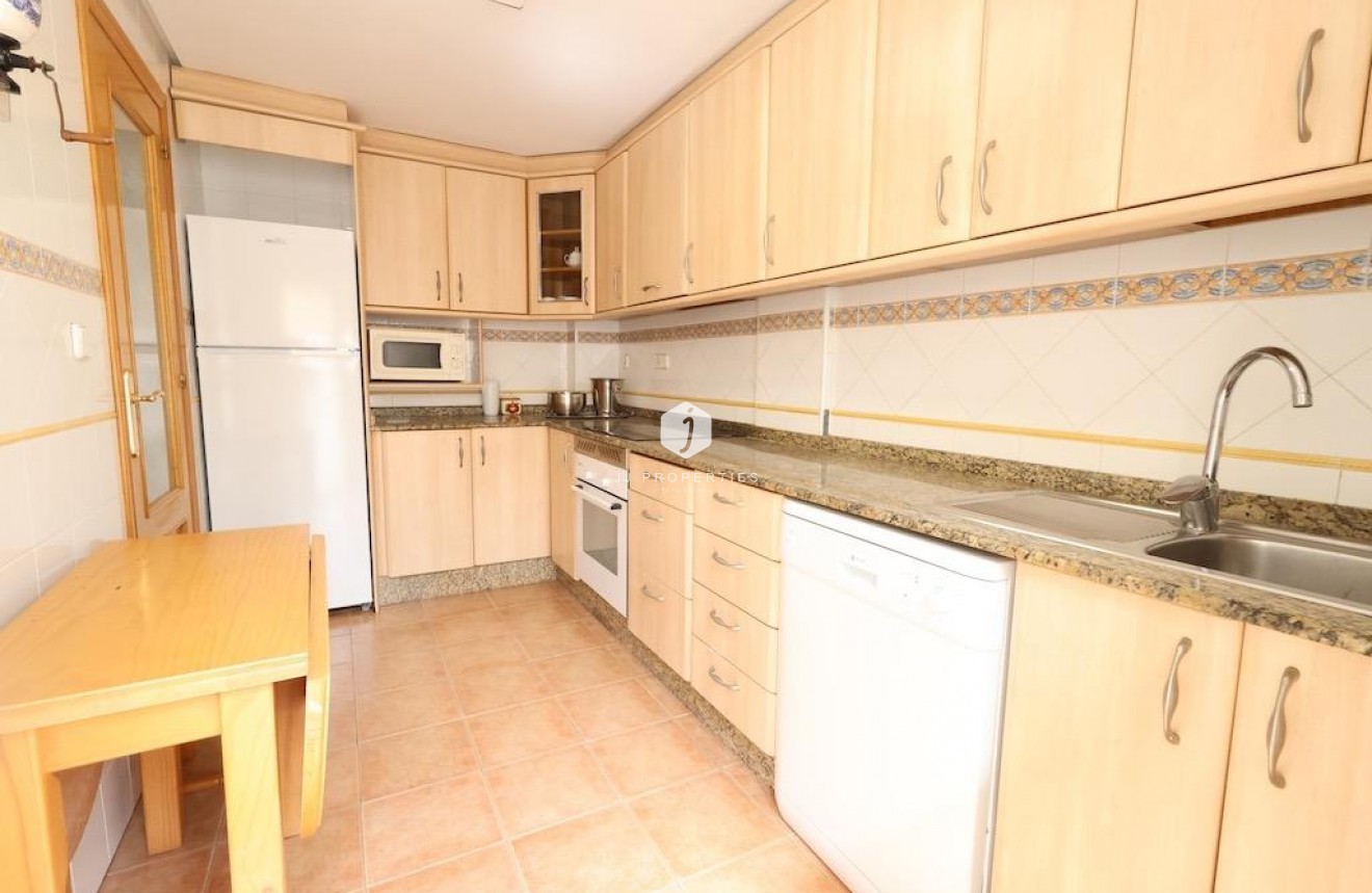 Resale - Chalet -
Orihuela Costa - Costa Blanca