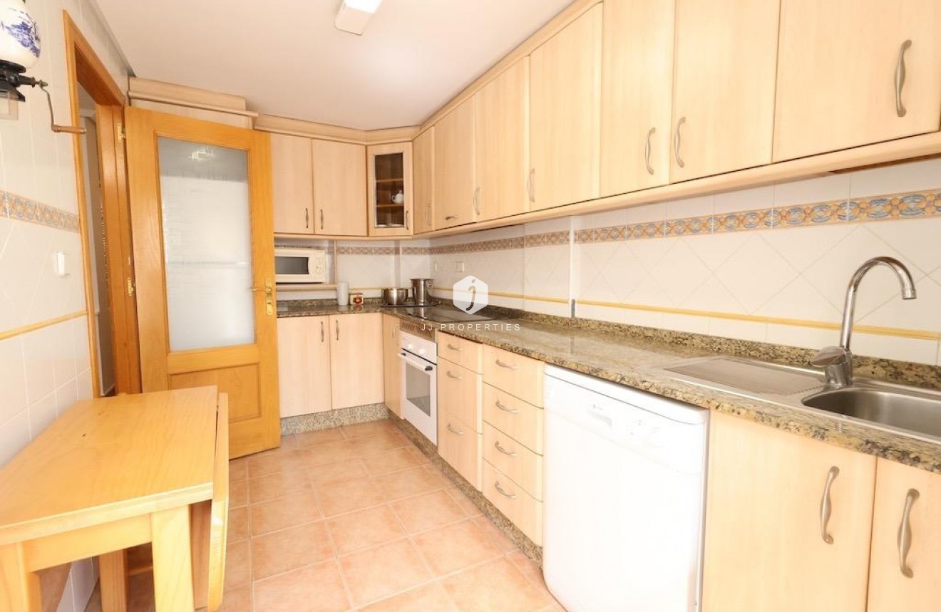 Resale - Chalet -
Orihuela Costa - Costa Blanca