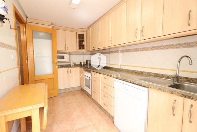 Resale - Chalet -
Orihuela Costa - Costa Blanca
