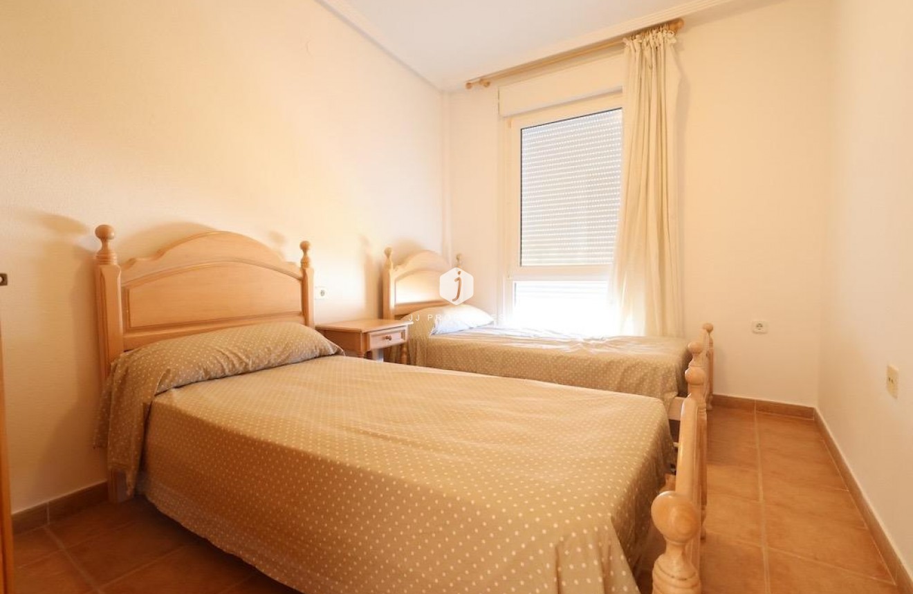 Resale - Chalet -
Orihuela Costa - Costa Blanca