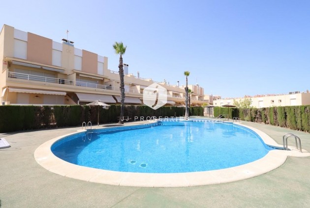 Resale - Chalet -
Orihuela Costa - Costa Blanca