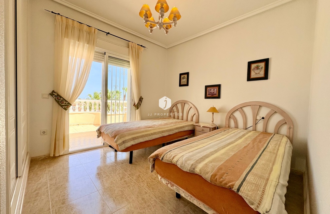 Resale - Chalet -
Rojales - Inland
