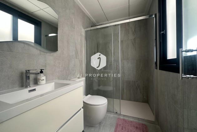 Resale - Villa -
San Miguel de Salinas - Inland