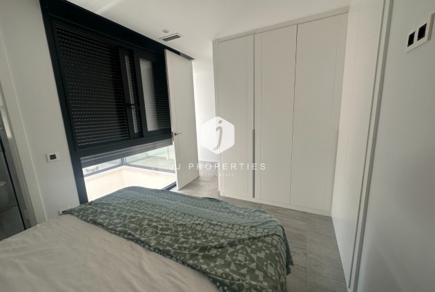 Resale - Villa -
San Miguel de Salinas - Inland