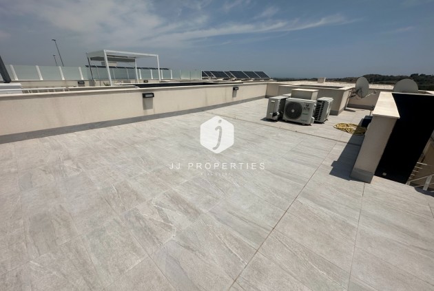 Resale - Villa -
San Miguel de Salinas - Inland