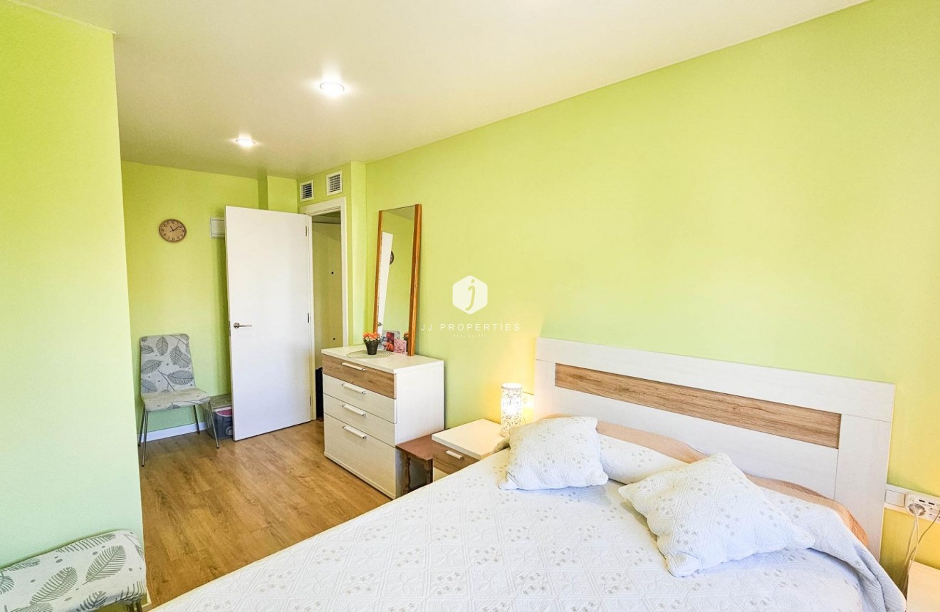 Segunda mano - Apartamento / piso -
Torrevieja - Playa del Cura