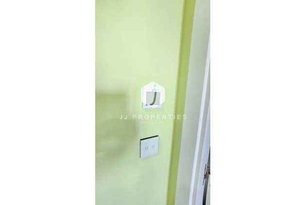 Segunda mano - Apartamento / piso -
Torrevieja - Playa del Cura