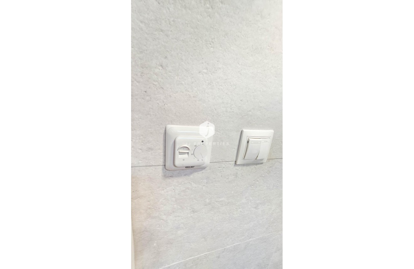 Segunda mano - Apartamento / piso -
Torrevieja - Playa del Cura