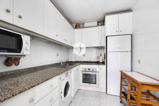 Resale - Apartment / flat -
Torrevieja - Antonio Machado