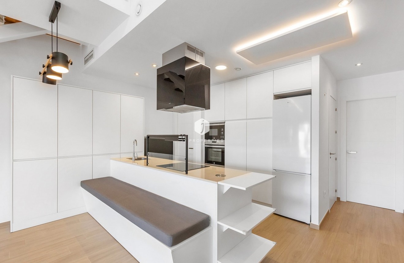 Resale - Villa -
Benijofar - Costa Blanca
