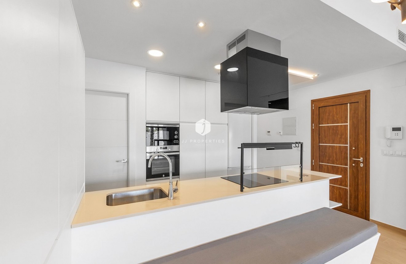 Resale - Villa -
Benijofar - Costa Blanca