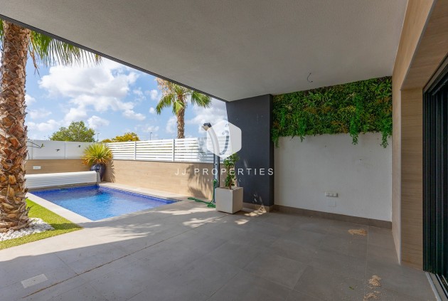 Resale - Villa -
Benijofar - Costa Blanca
