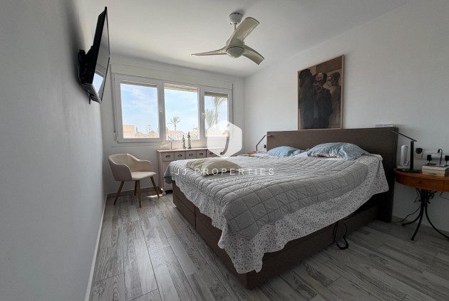 Resale - Villa -
Torrevieja - La Siesta - El Salado - Torreta