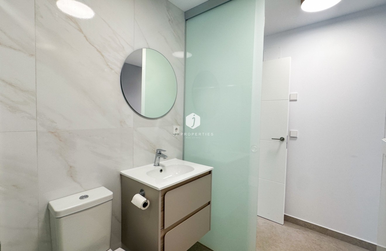 Resale - Apartment / flat -
Orihuela Costa - Costa Blanca