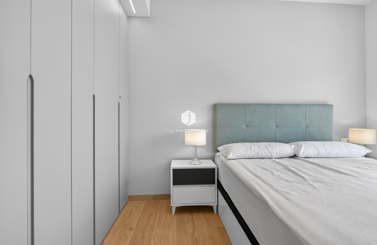 Resale - Apartment / flat -
Guardamar del Segura - Costa Blanca
