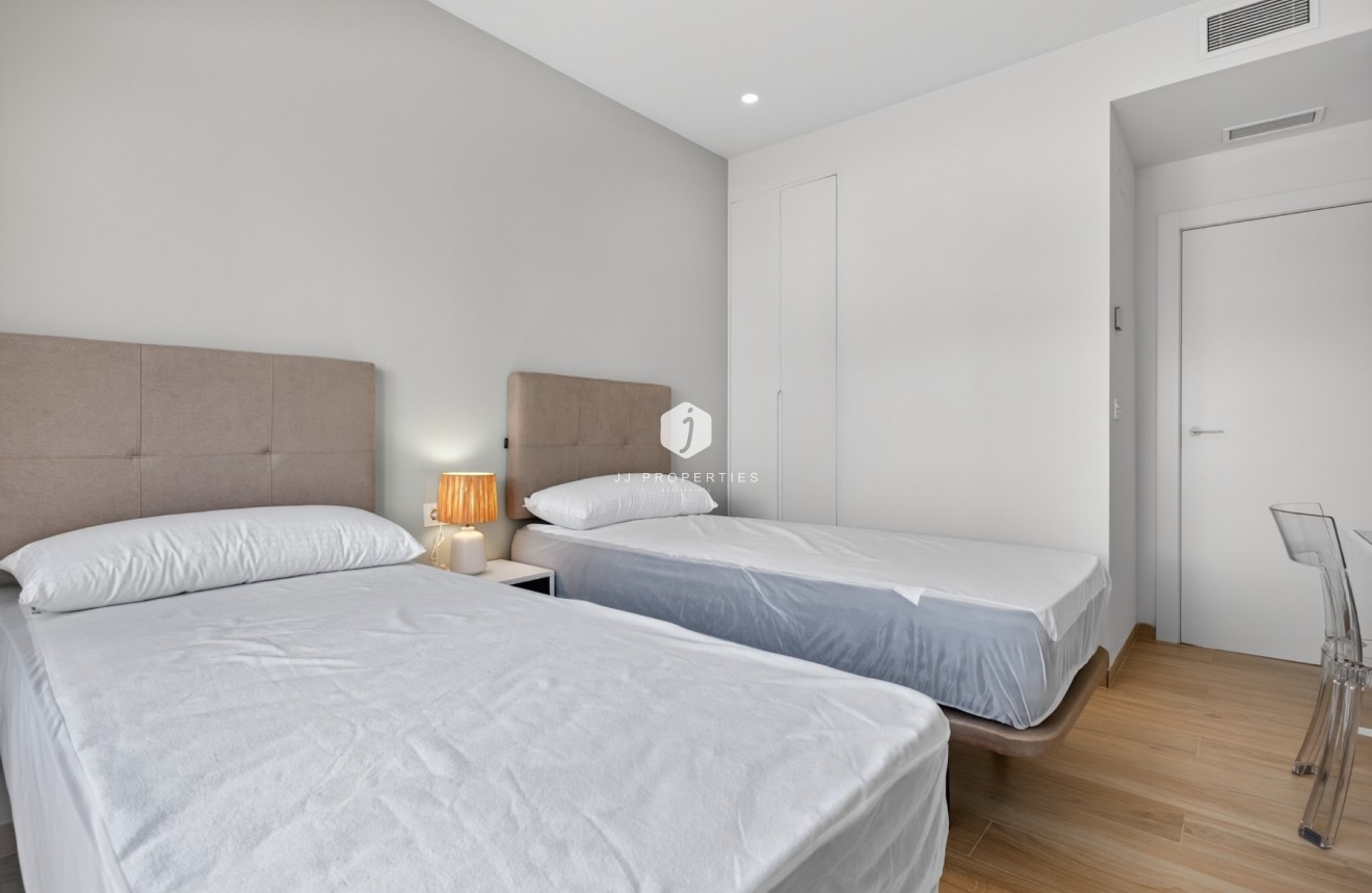 Resale - Apartment / flat -
Guardamar del Segura - Costa Blanca