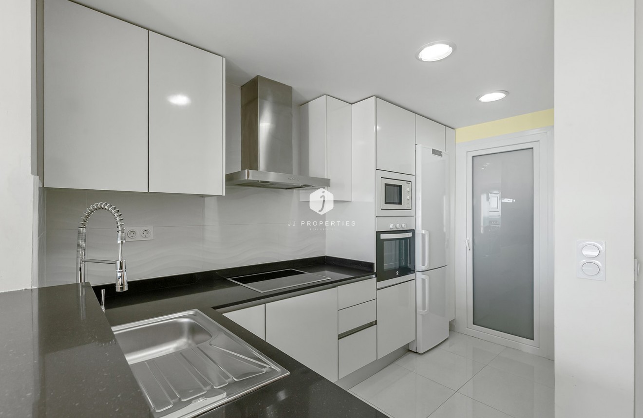 Resale - Penthouse -
Torrevieja - Costa Blanca