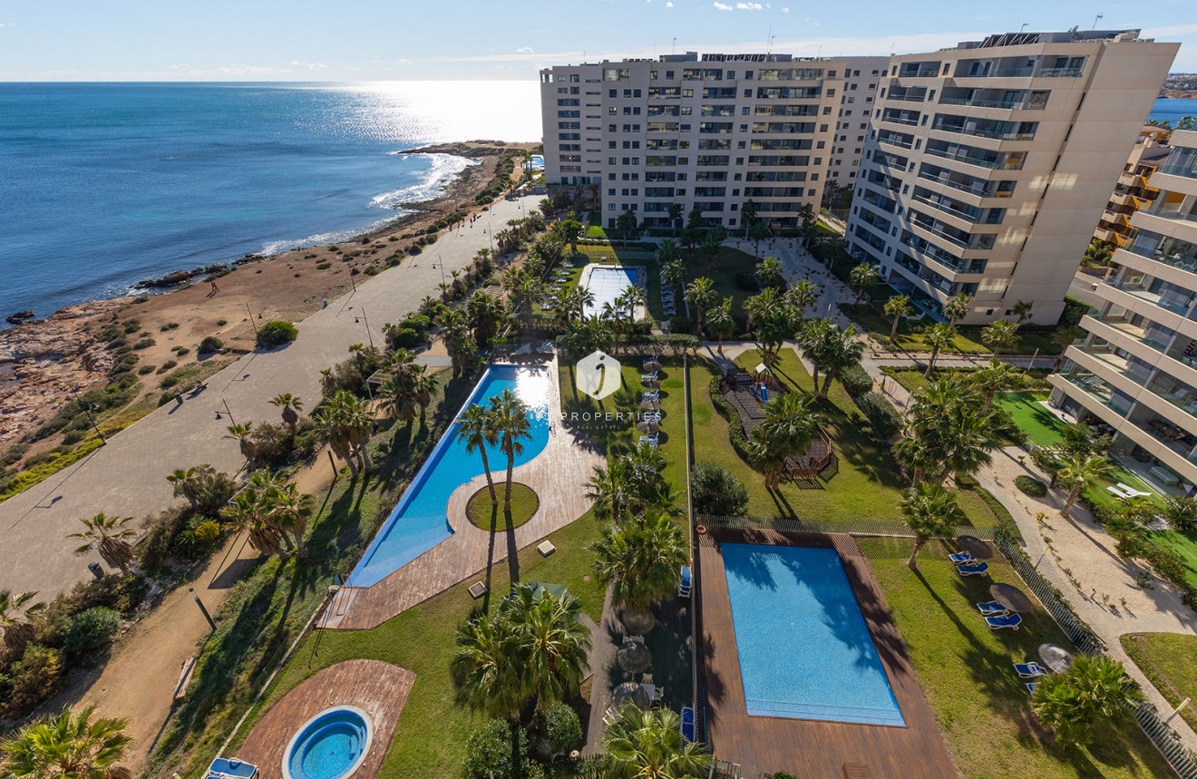 Resale - Penthouse -
Torrevieja - Costa Blanca