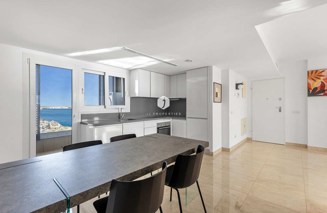 Resale - Penthouse -
Torrevieja - Costa Blanca