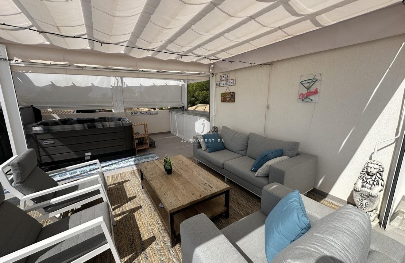 Resale - Penthouse -
Orihuela Costa - Villamartín-las Filipinas