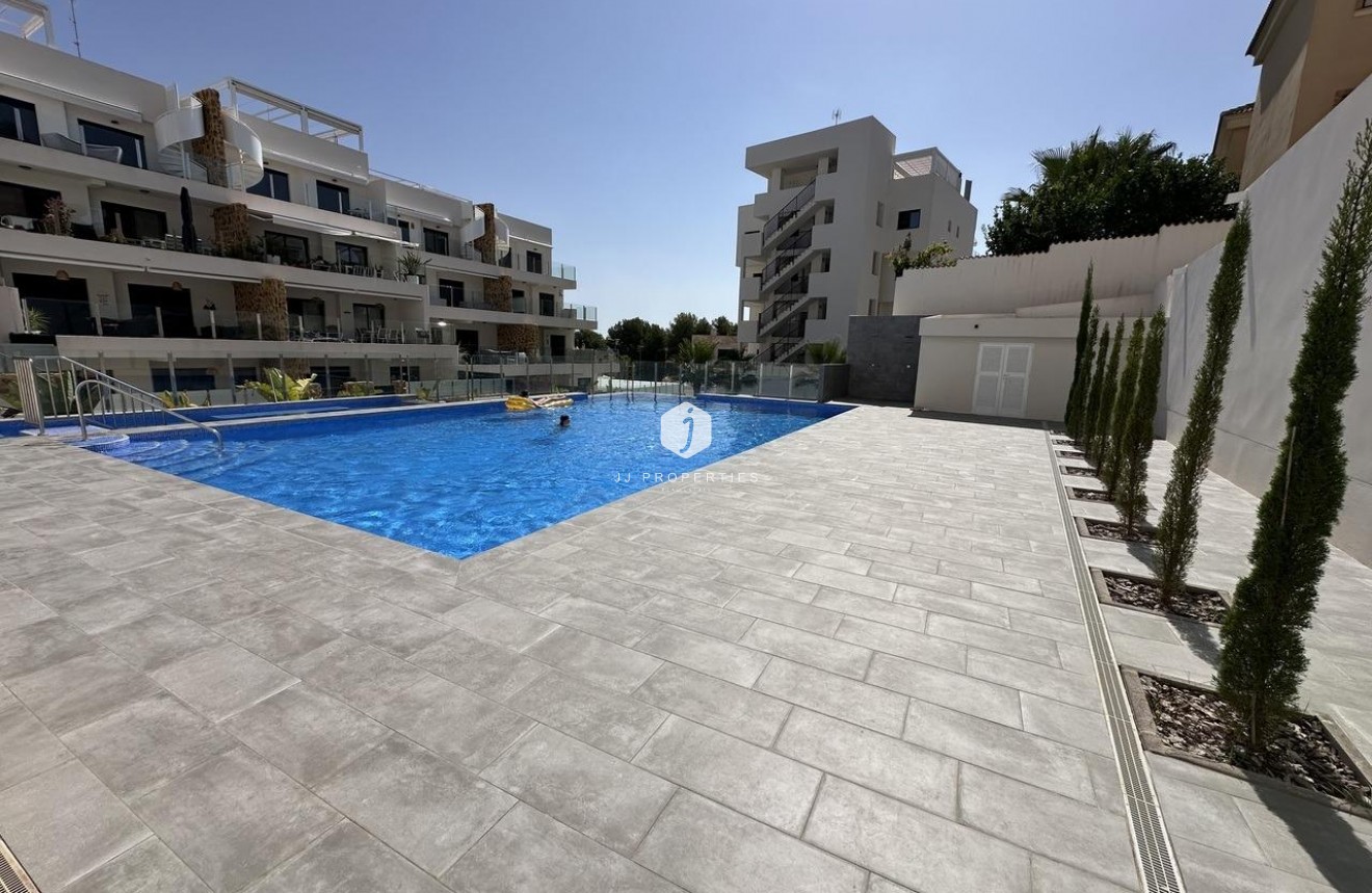 Resale - Penthouse -
Orihuela Costa - Villamartín-las Filipinas