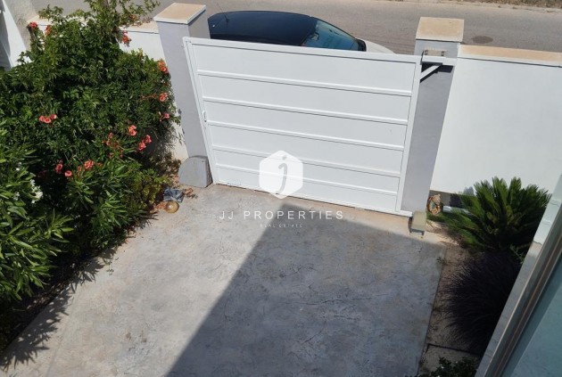 Resale - Villa -
Torrevieja - Torreta Florida