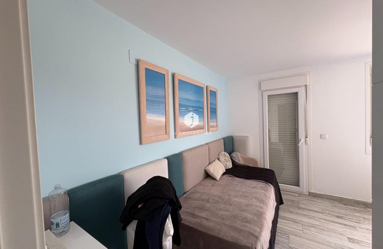Resale - Villa -
Torrevieja - Torreta Florida