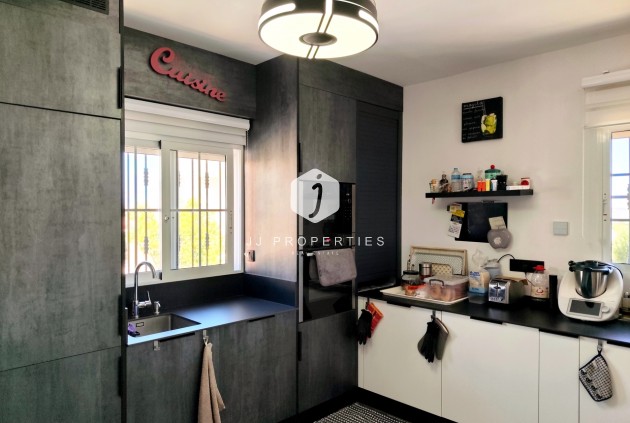 Resale - Villa -
San Miguel / Vistabella Golf - Inland