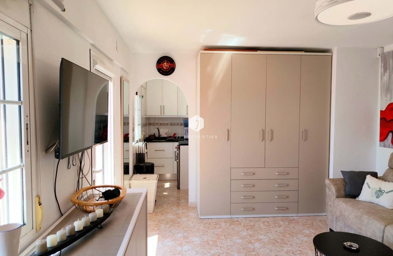 Resale - Villa -
San Miguel / Vistabella Golf - Inland