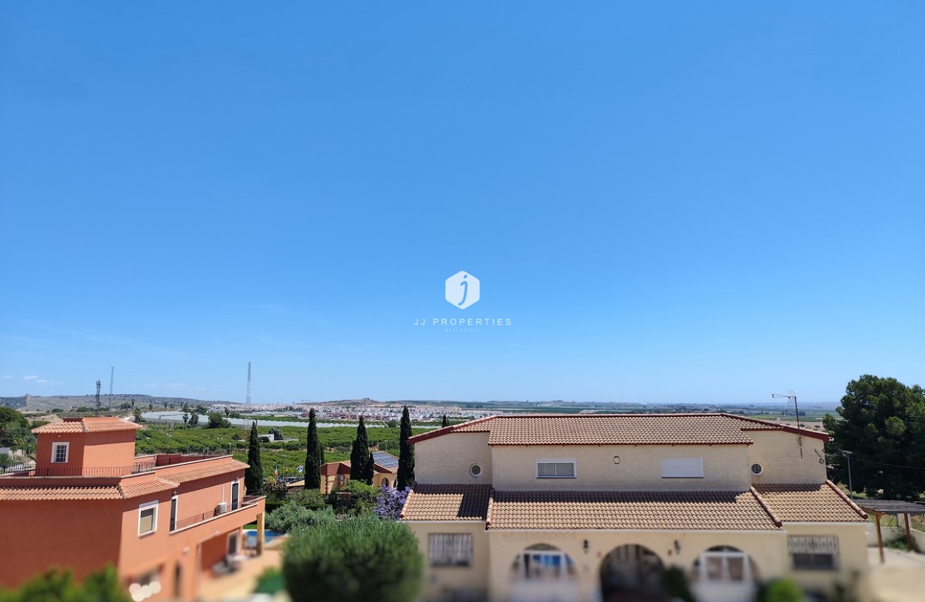 Resale - Villa -
San Miguel / Vistabella Golf - Inland