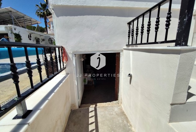 Resale - Villa -
San Miguel / Vistabella Golf - Inland