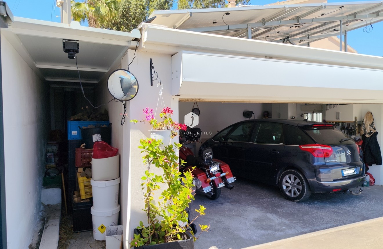 Resale - Villa -
San Miguel / Vistabella Golf - Inland