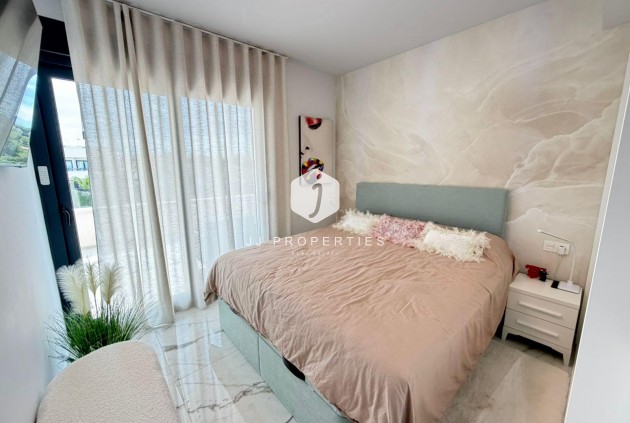 Resale - Penthouse -
Orihuela Costa - Los Almendros-la Florida
