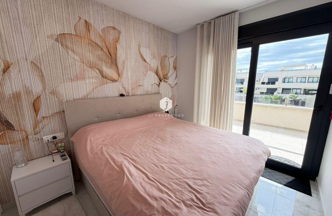 Resale - Penthouse -
Orihuela Costa - Los Almendros-la Florida