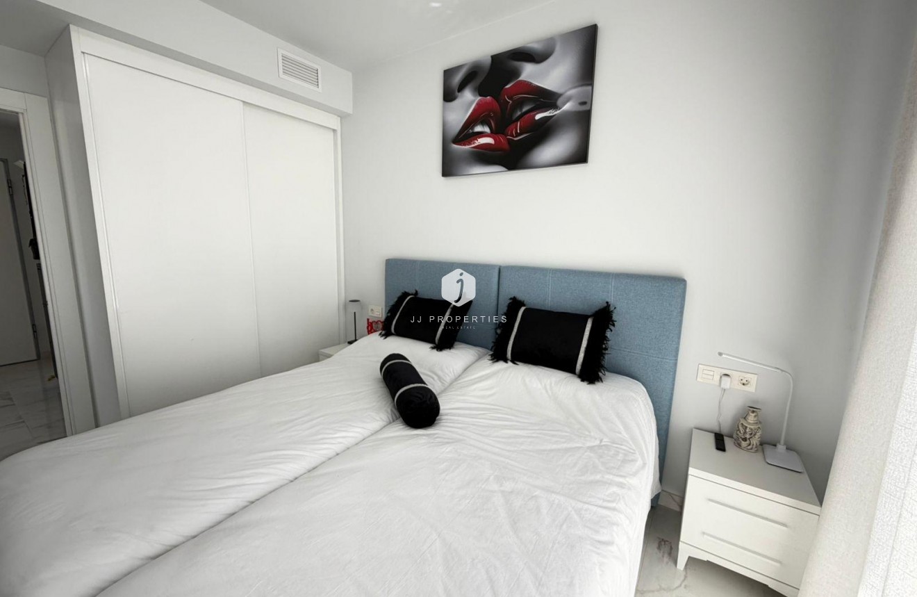 Resale - Penthouse -
Orihuela Costa - Los Almendros-la Florida