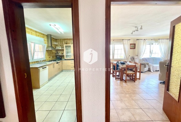 Resale - Villa -
Benijofar - Costa Blanca