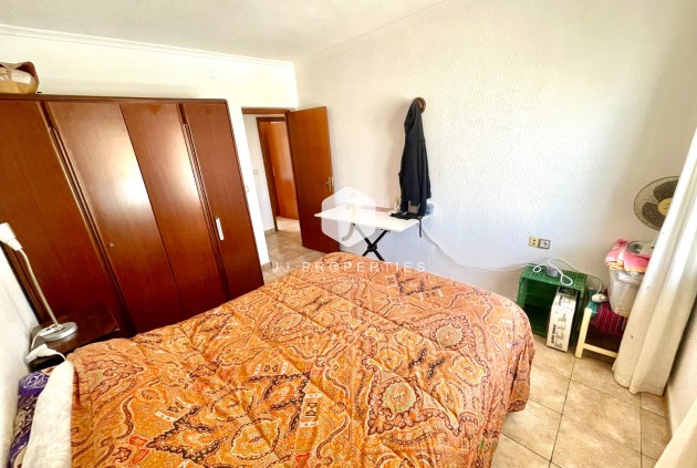 Resale - Villa -
Benijofar - Costa Blanca