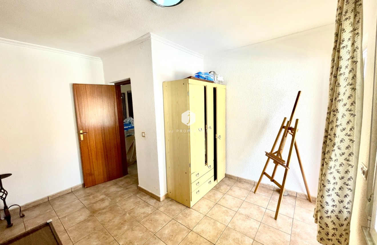 Resale - Villa -
Benijofar - Costa Blanca