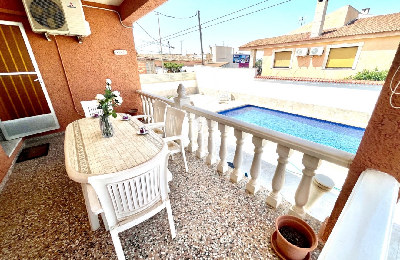 Resale - Villa -
Benijofar - Costa Blanca