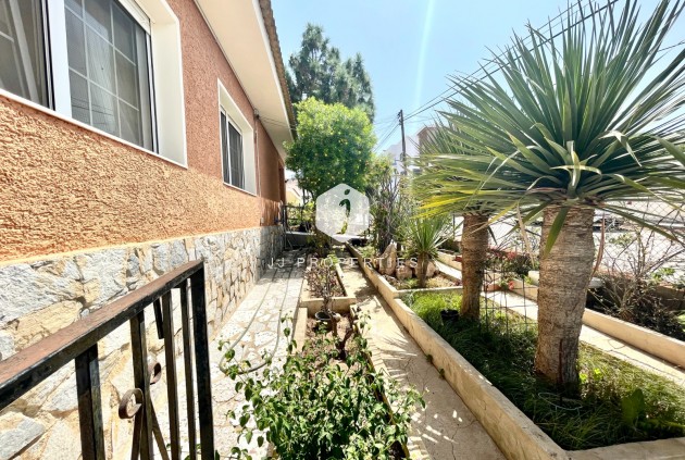 Resale - Villa -
Benijofar - Costa Blanca