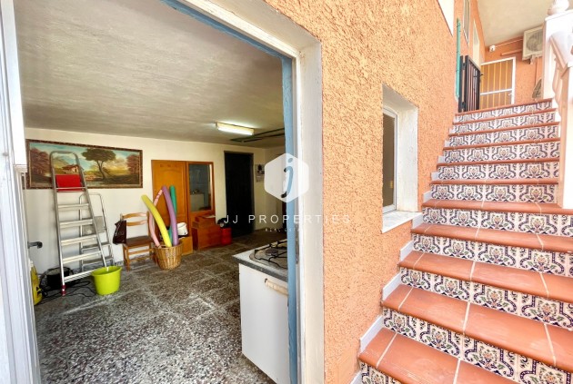 Resale - Villa -
Benijofar - Costa Blanca