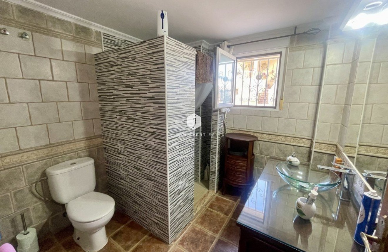 Resale - Villa -
Formentera del Segura - Costa Blanca