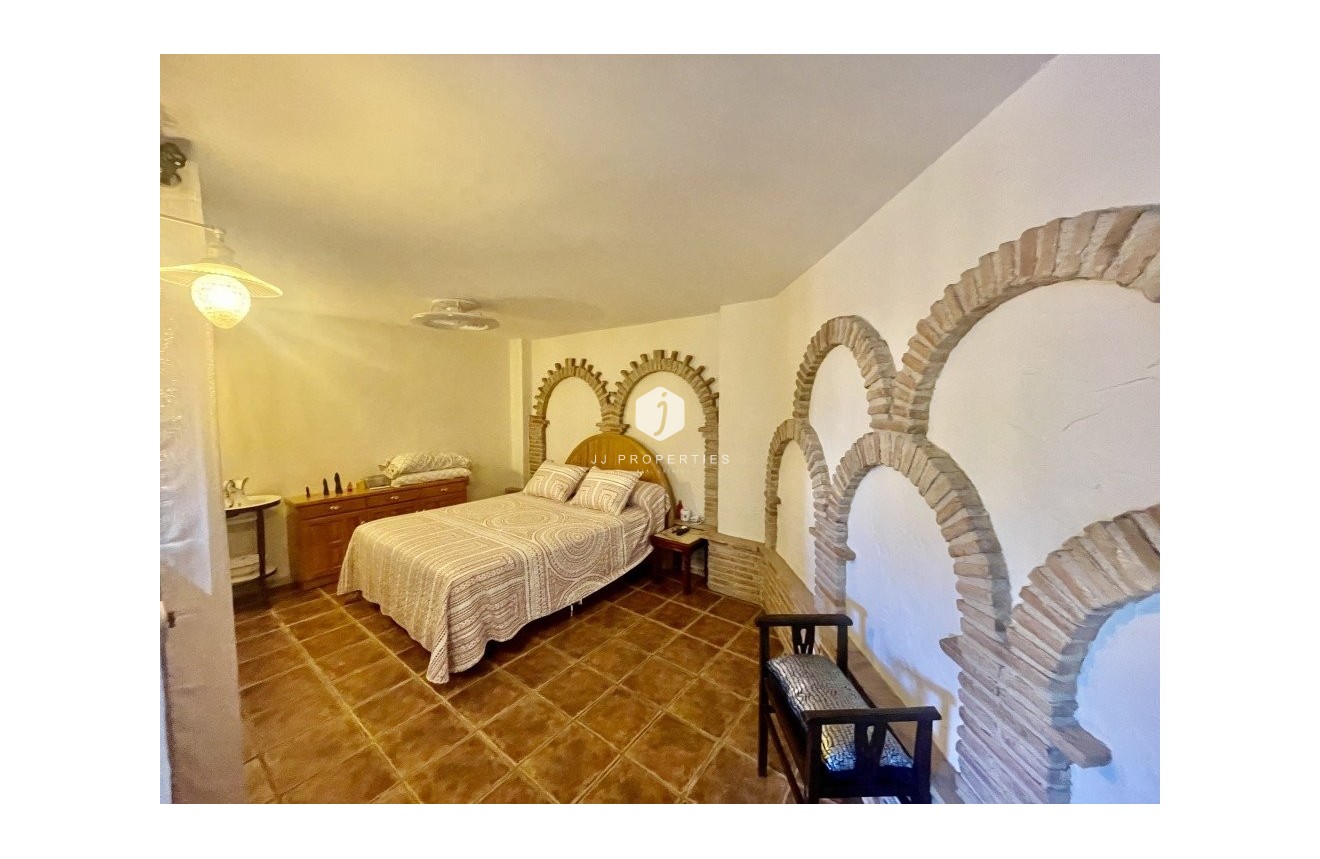 Resale - Villa -
Formentera del Segura - Costa Blanca