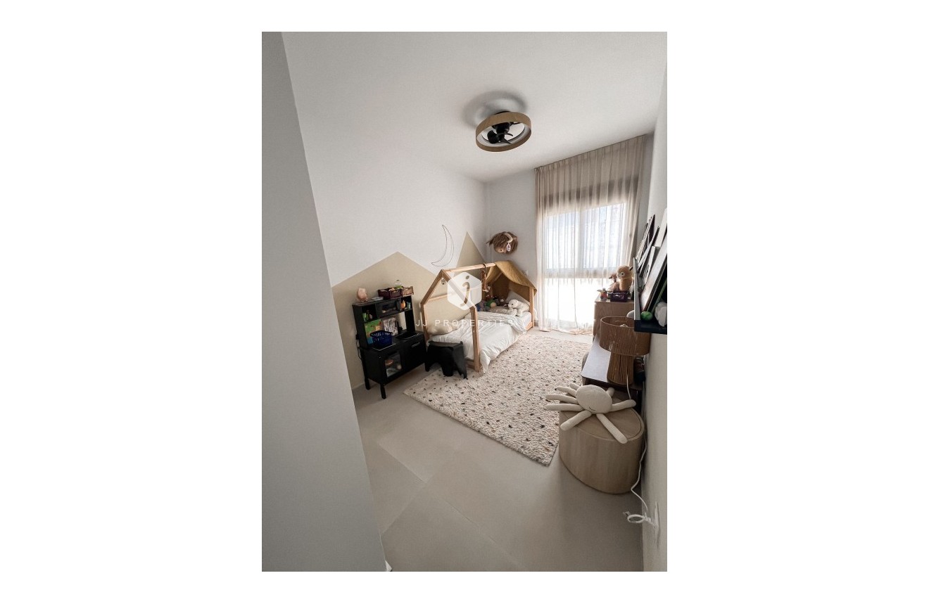 Resale - Villa -
San Miguel de Salinas - Inland