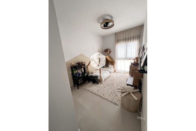 Resale - Villa -
San Miguel de Salinas - Inland
