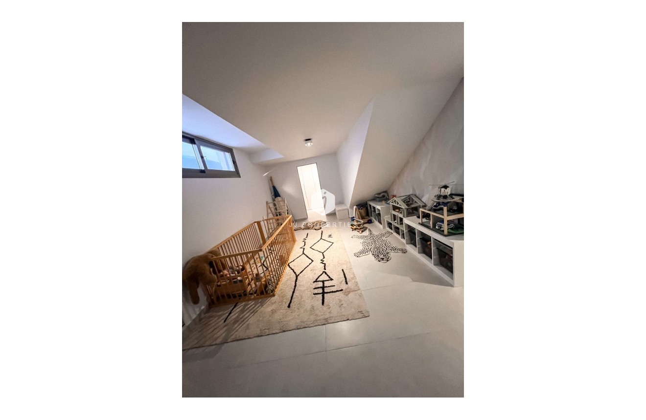 Resale - Villa -
San Miguel de Salinas - Inland