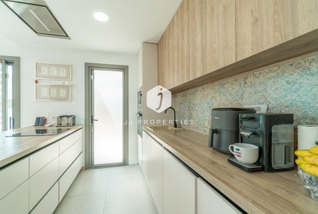 Resale - Villa -
Orihuela Costa - Costa Blanca