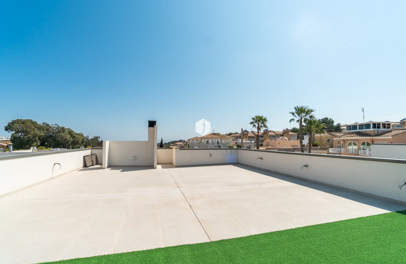 Resale - Villa -
Orihuela Costa - Costa Blanca
