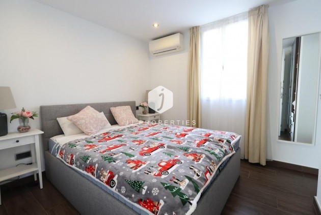 Resale - Villa -
Cabo Roig - Costa Blanca